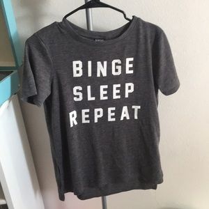 gray and white t-shirt